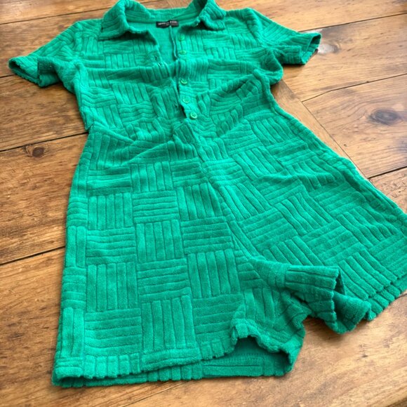 WHITE FOX walk my way Kelley Green In Color TERRY BUTTON FRONT ROMPER - Picture 4 of 7